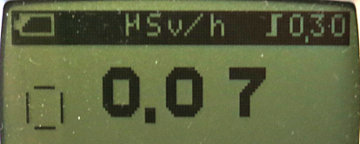 Radiation monitor: 0.07 &mu;Sv/h