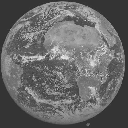 Meteosat-7 imagery for 2005-04-23 12:00 UTC Copyright � 2005 EUMETSAT